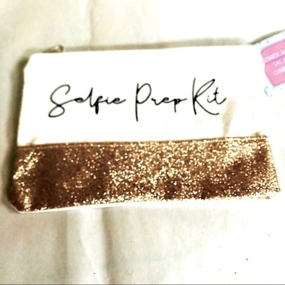 New Glittery Make Up Kit Pouch